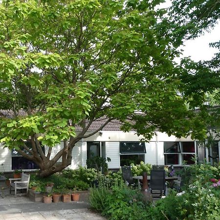 Huis Bij De Catalpa Dordrecht Exterior foto